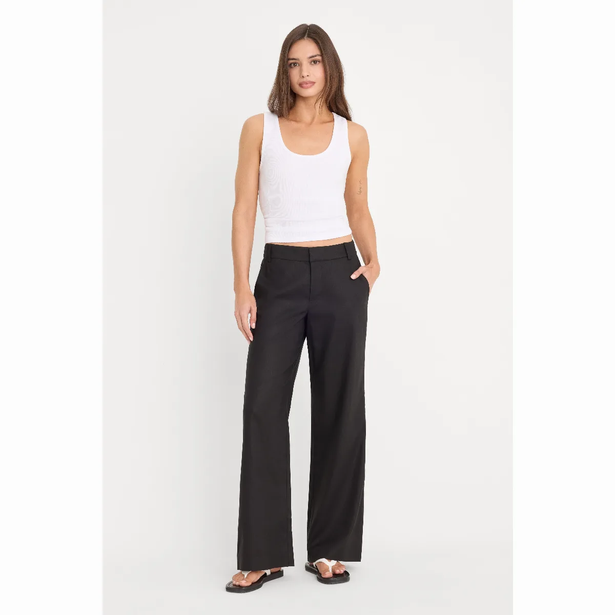 The Wide Leg Linen Trouser by Khloé Kardashian by GOOD AMERICAN