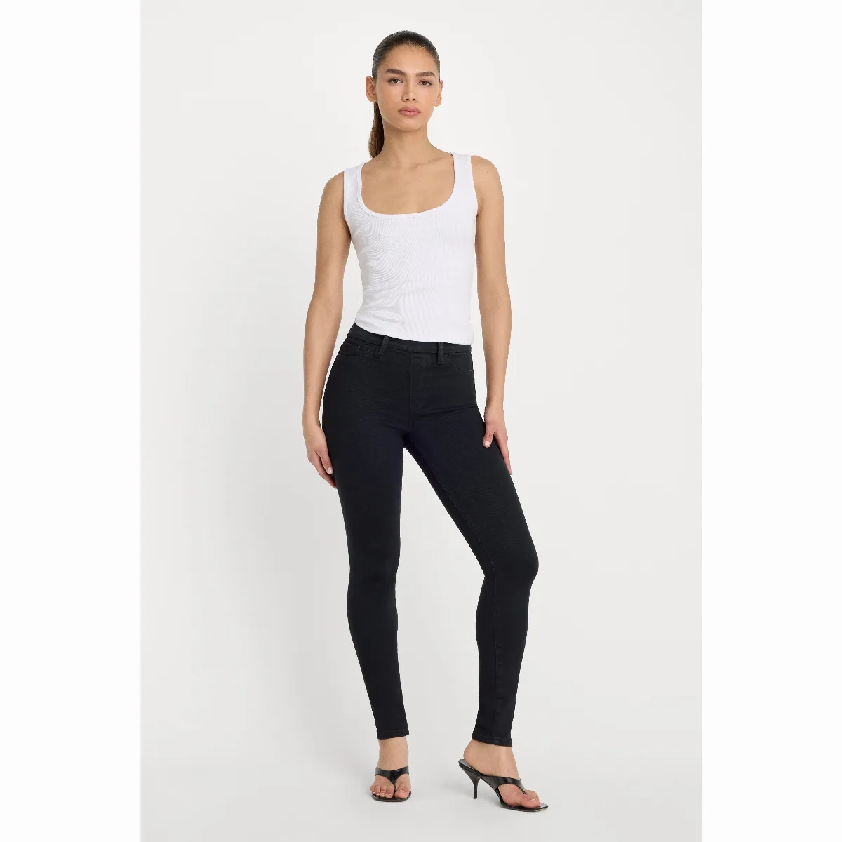 Power Stretch Pull-On Skinny Jeans High Waisted Skinny Jeans by Khloé Kardashian by GOOD AMERICAN