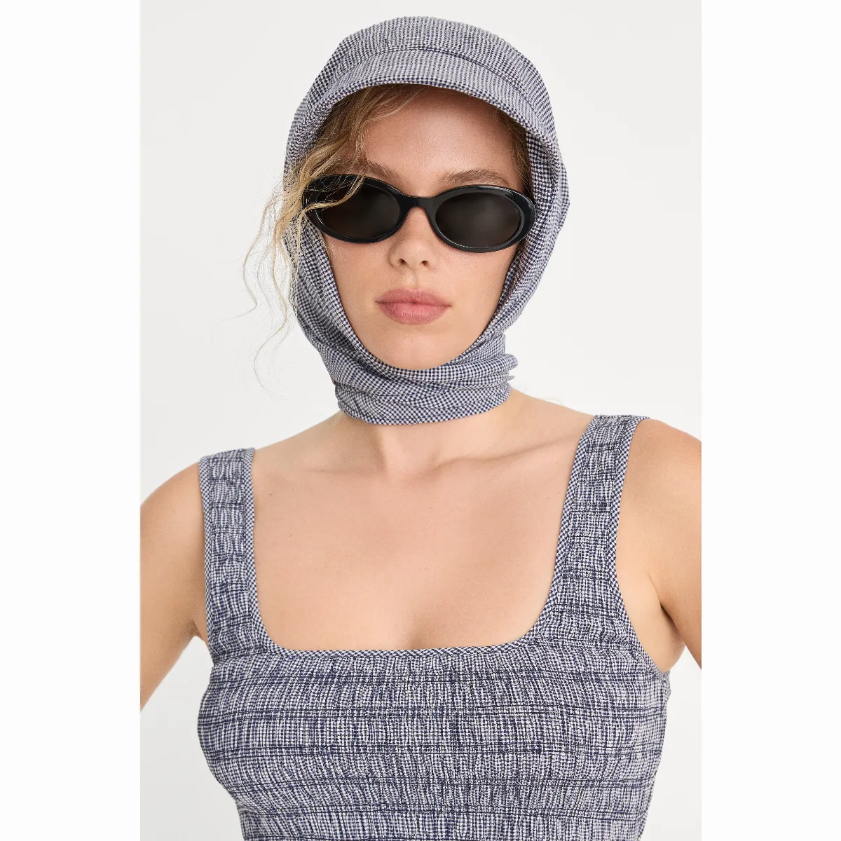 The Bandana Head Scarf by Khloé Kardashian by GOOD AMERICAN