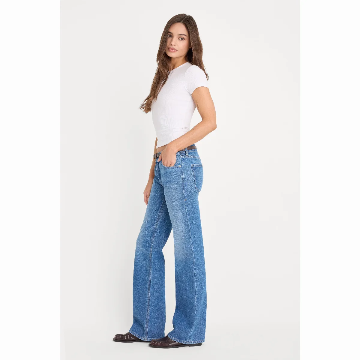 Vintage Low Rise Bootcut Jeans by Khloé Kardashian by GOOD AMERICAN