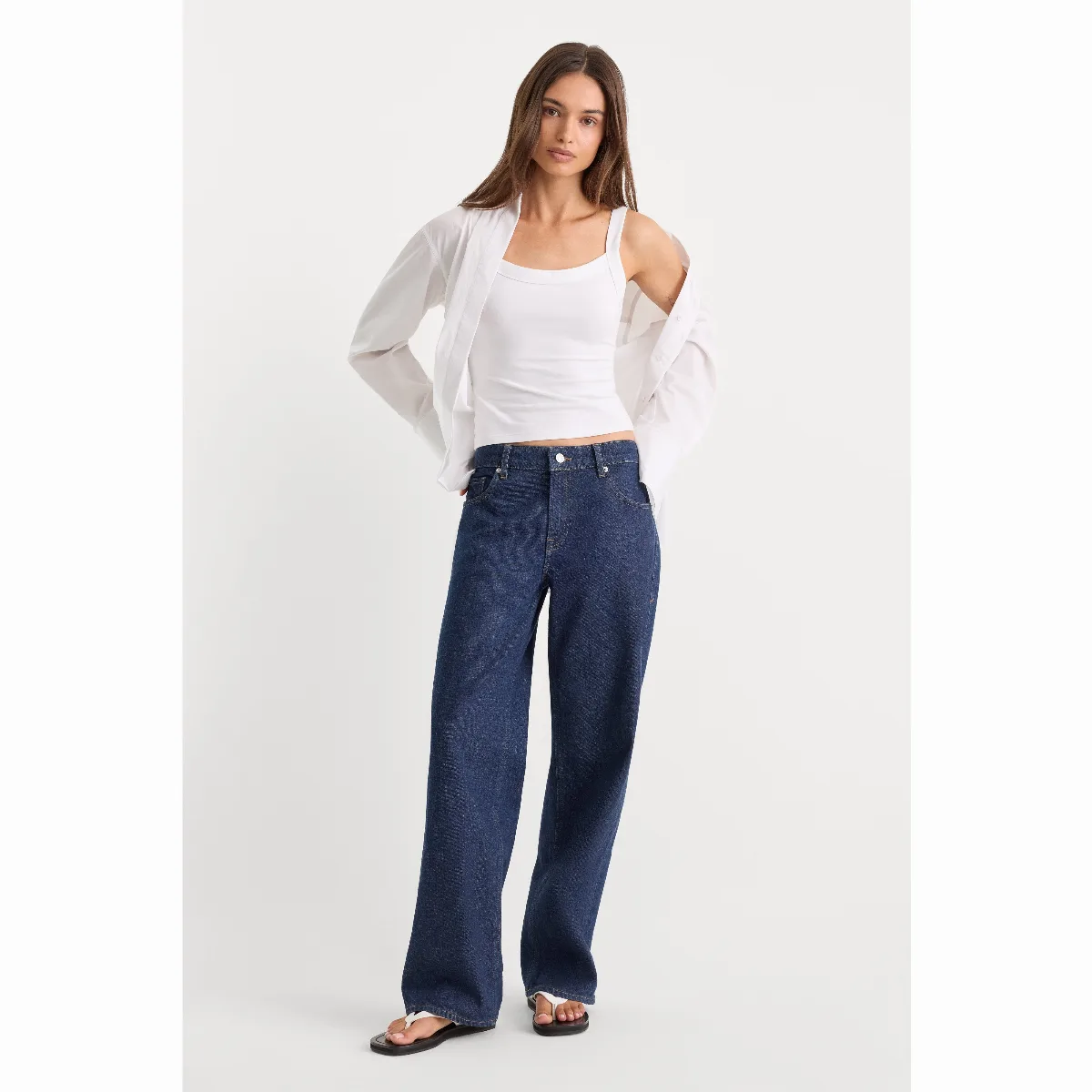 Low Relaxed Straight Jeans by Khloé Kardashian by GOOD AMERICAN