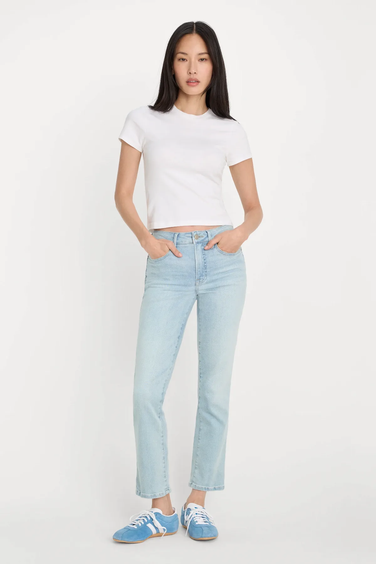 Soft Tech Good Legs Straight Jeans by Khloé Kardashian by GOOD AMERICAN