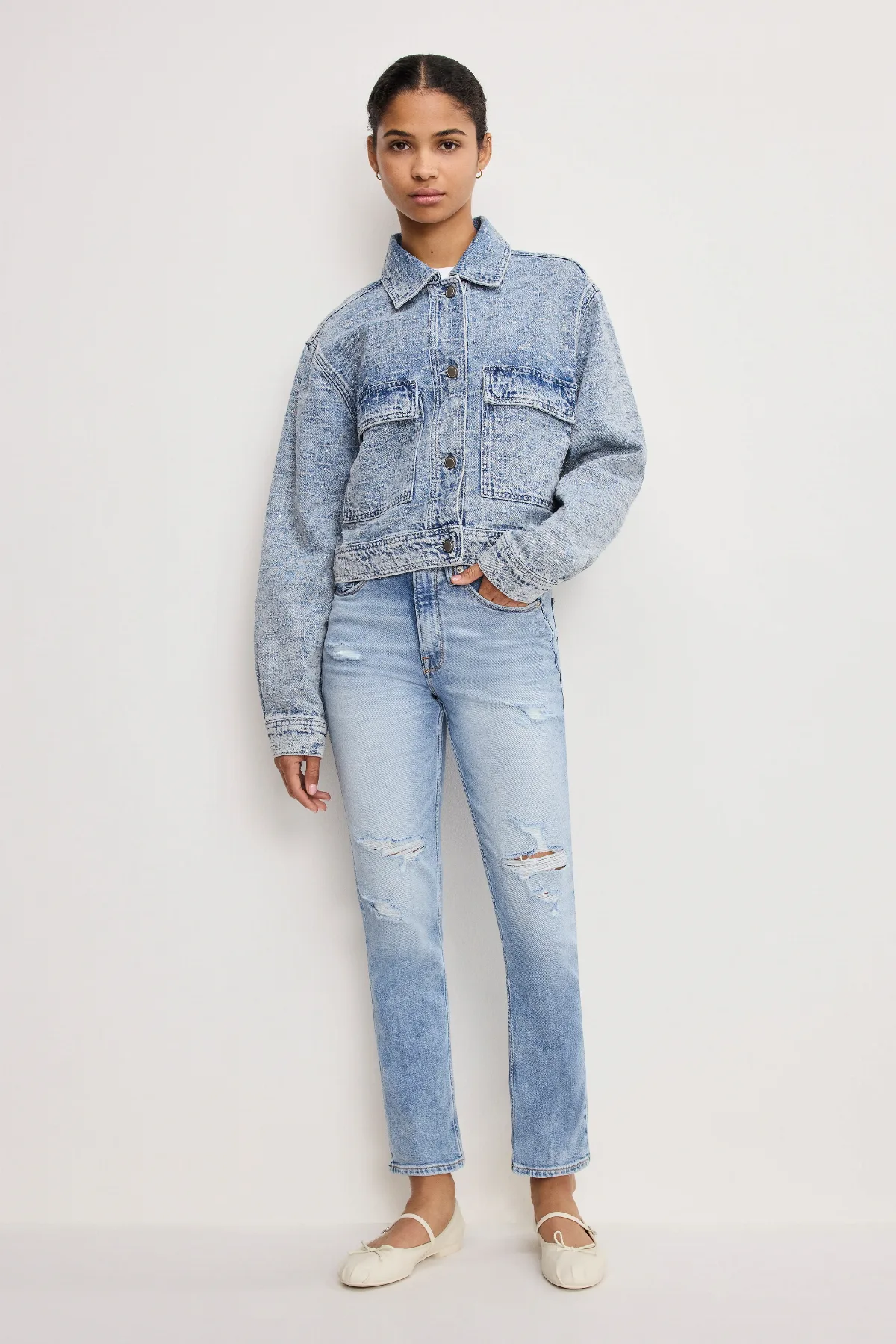 Good Icon Straight Ankle Jeans by Khloé Kardashian by GOOD AMERICAN