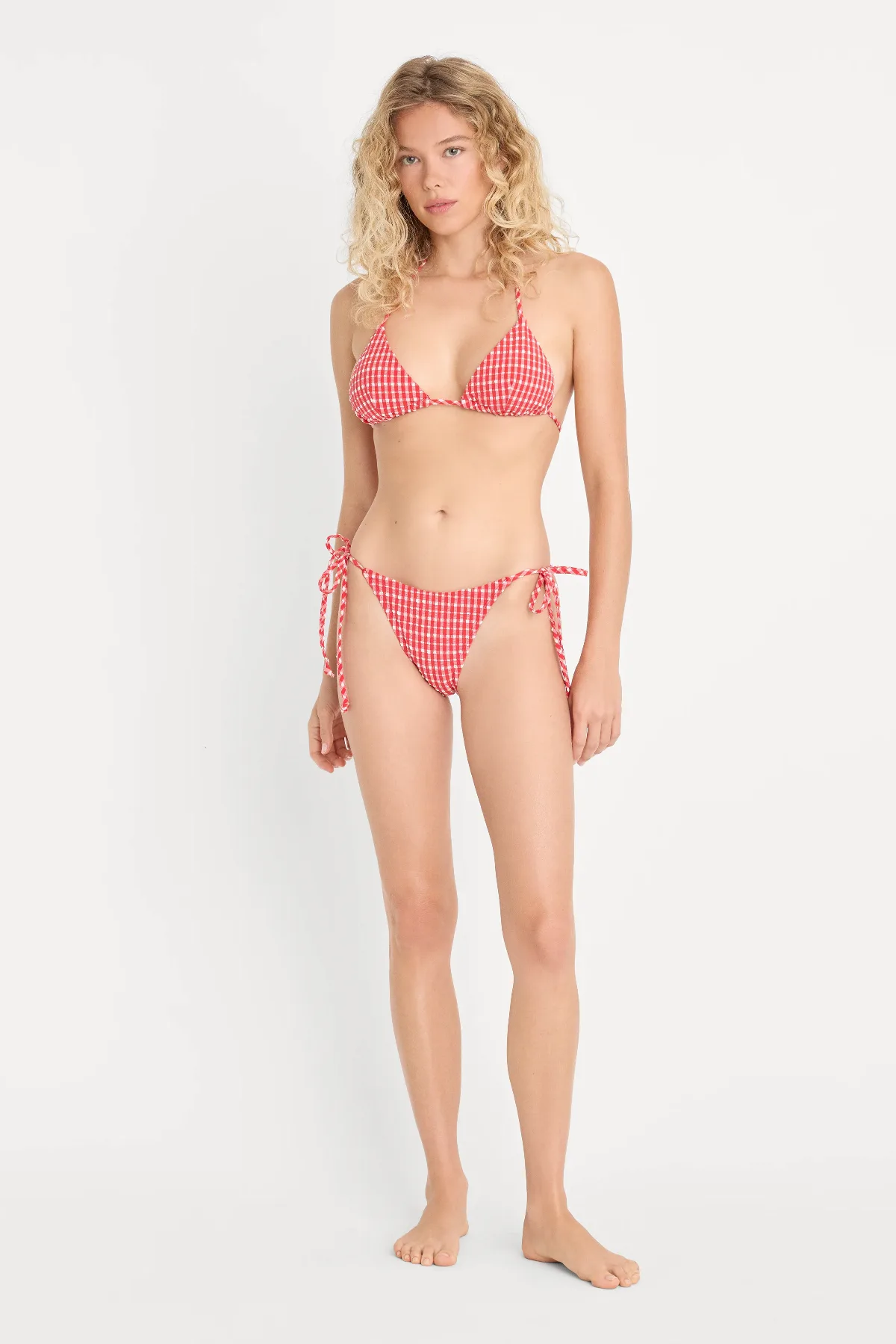 The String Bikini Bottom by Khloé Kardashian by GOOD AMERICAN