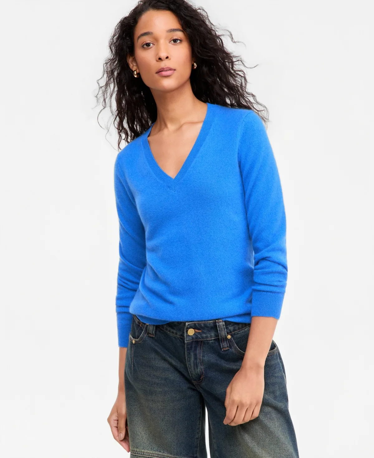 100% Cashmere V-Neck Long-Sleeve Sweater