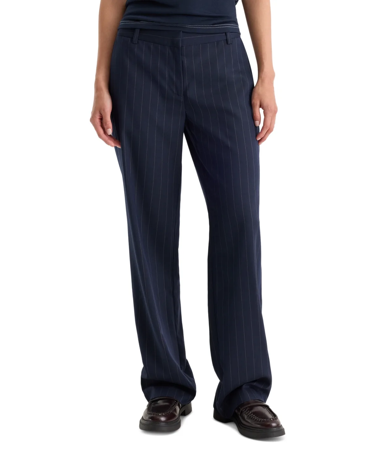 Low-Rise Relaxed Straight-Leg Pants by Good American