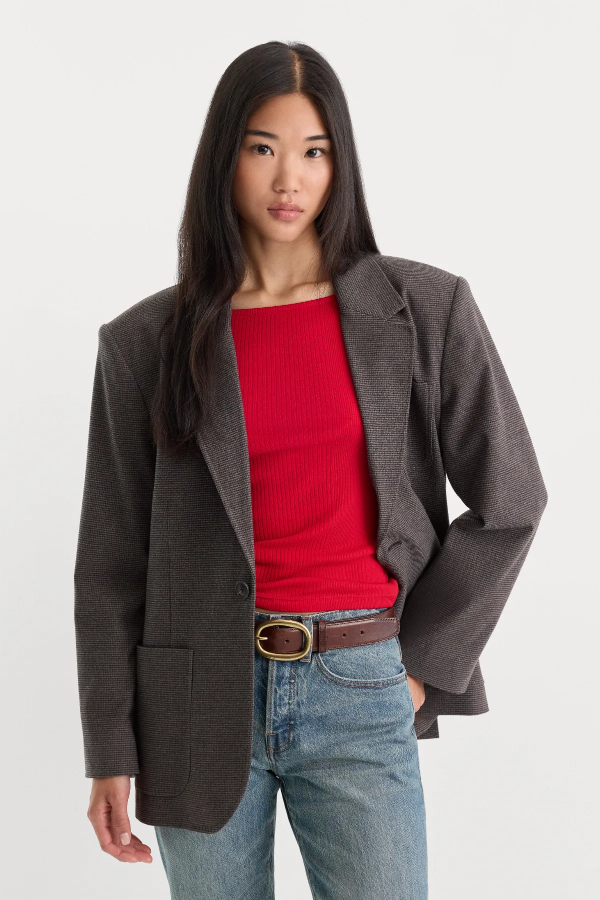 The Oversized Blazer by Khloé Kardashian by GOOD AMERICAN