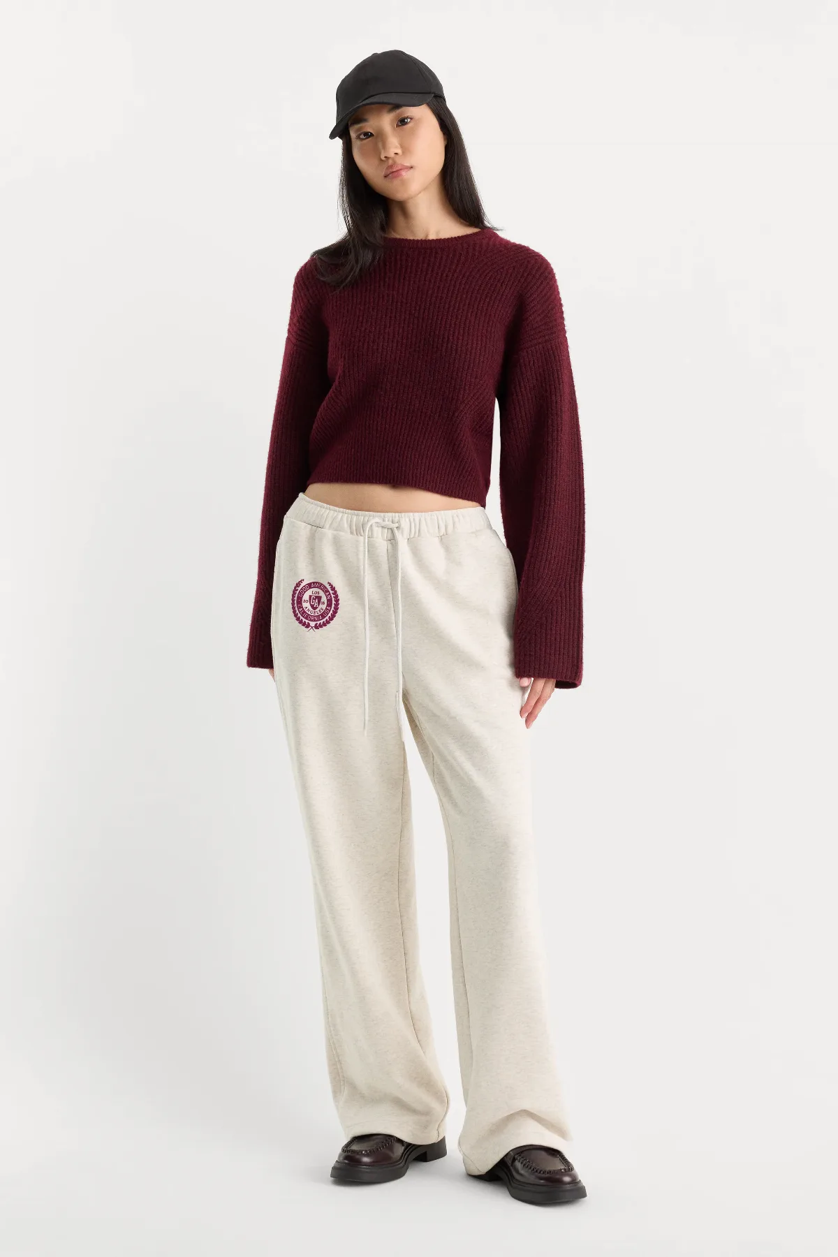 The Brushed Fleece Sweatpant by Khloé Kardashian by GOOD AMERICAN