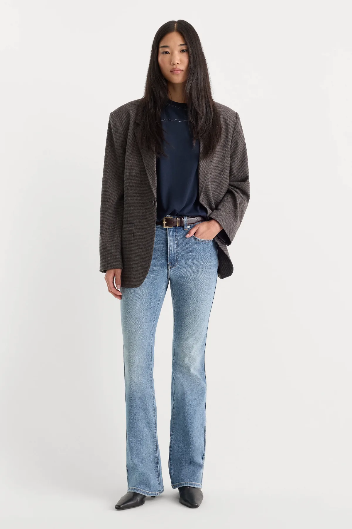 Good Classic Bootcut Jeans - by Khloé Kardashian by GOOD AMERICAN