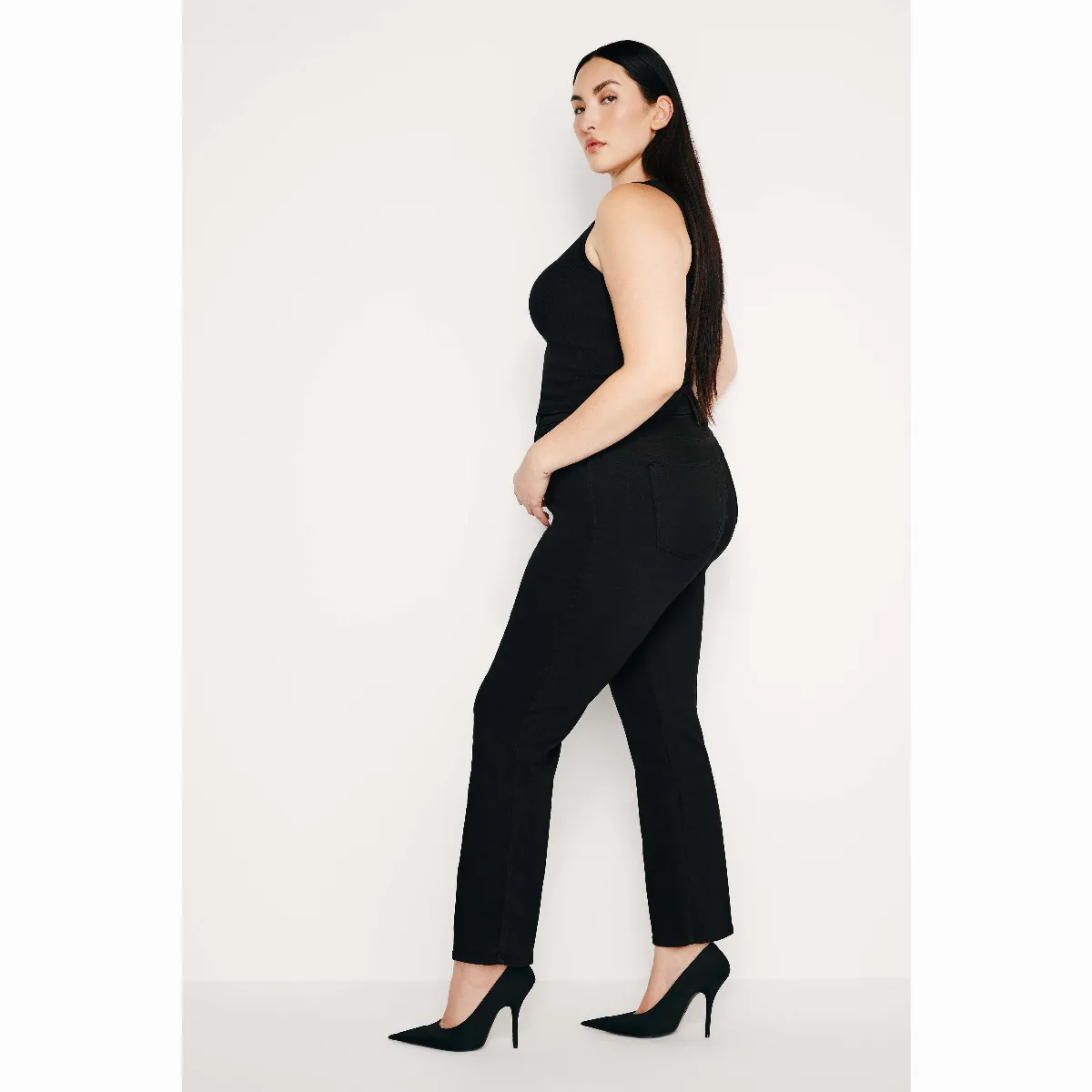 Good Curve Straight Never Fades Jeans by Khloé Kardashian