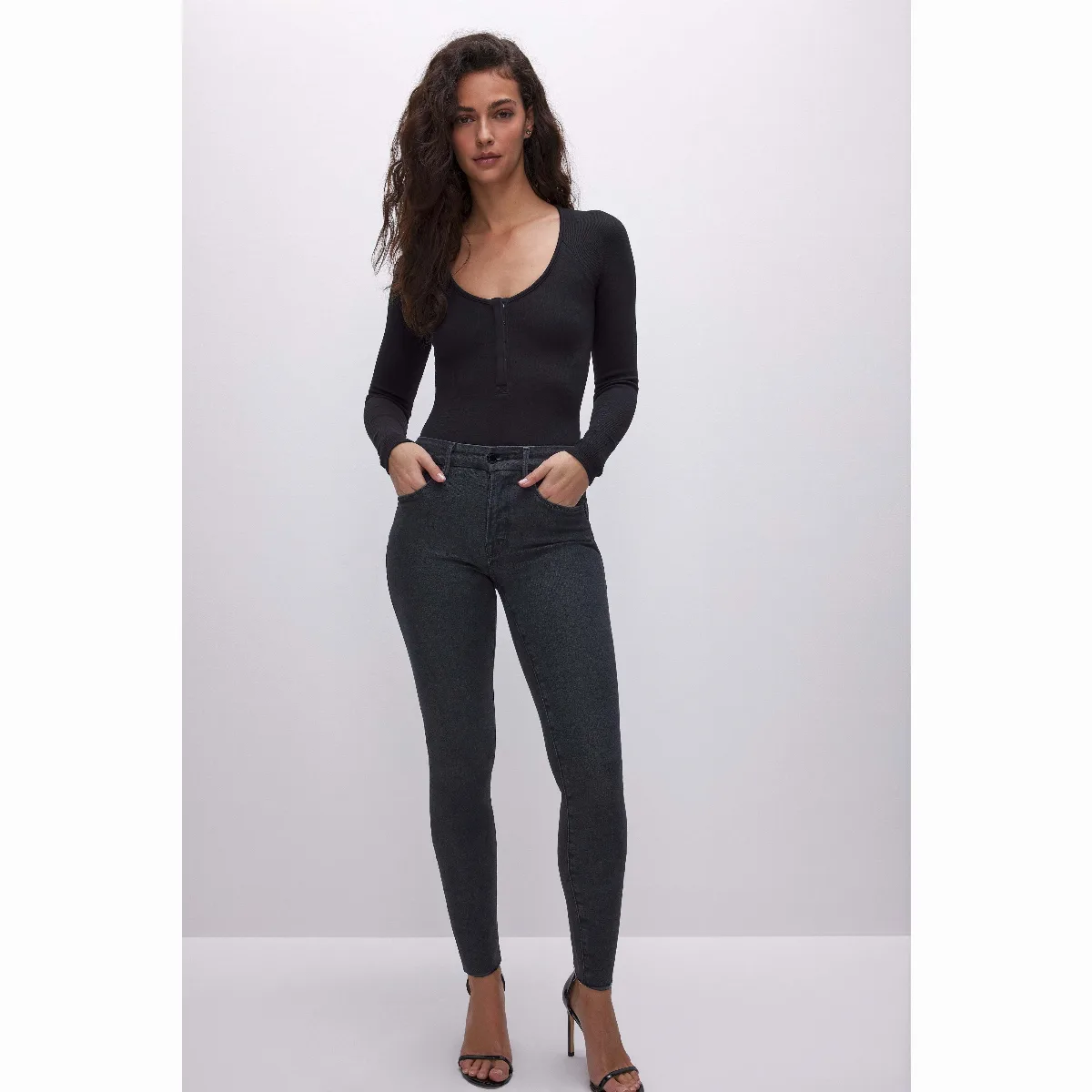 Good Legs Skinny by Khloé Kardashian by GOOD AMERICAN