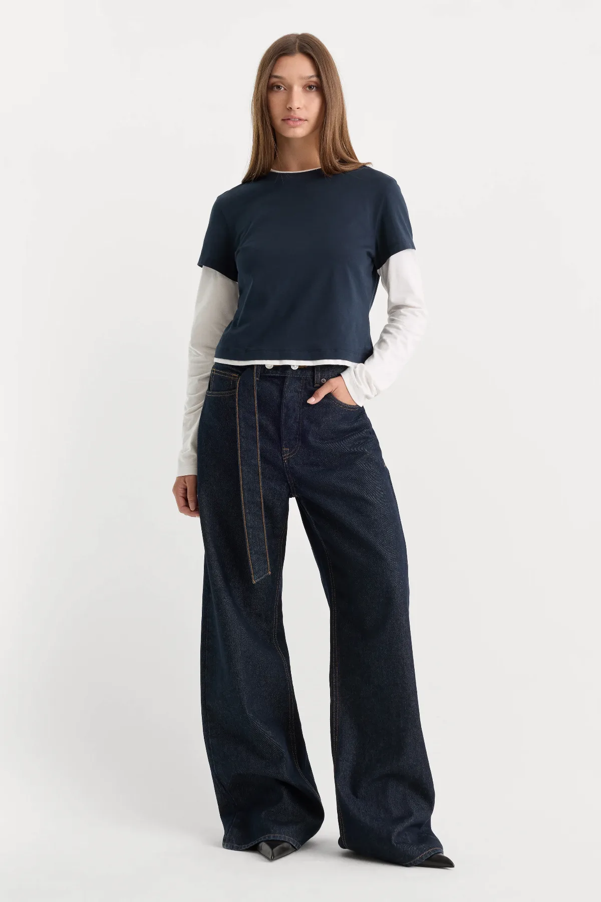 Belted Vintage Low Slung Baggy Jeans by Khloé Kardashian by GOOD AMERICAN
