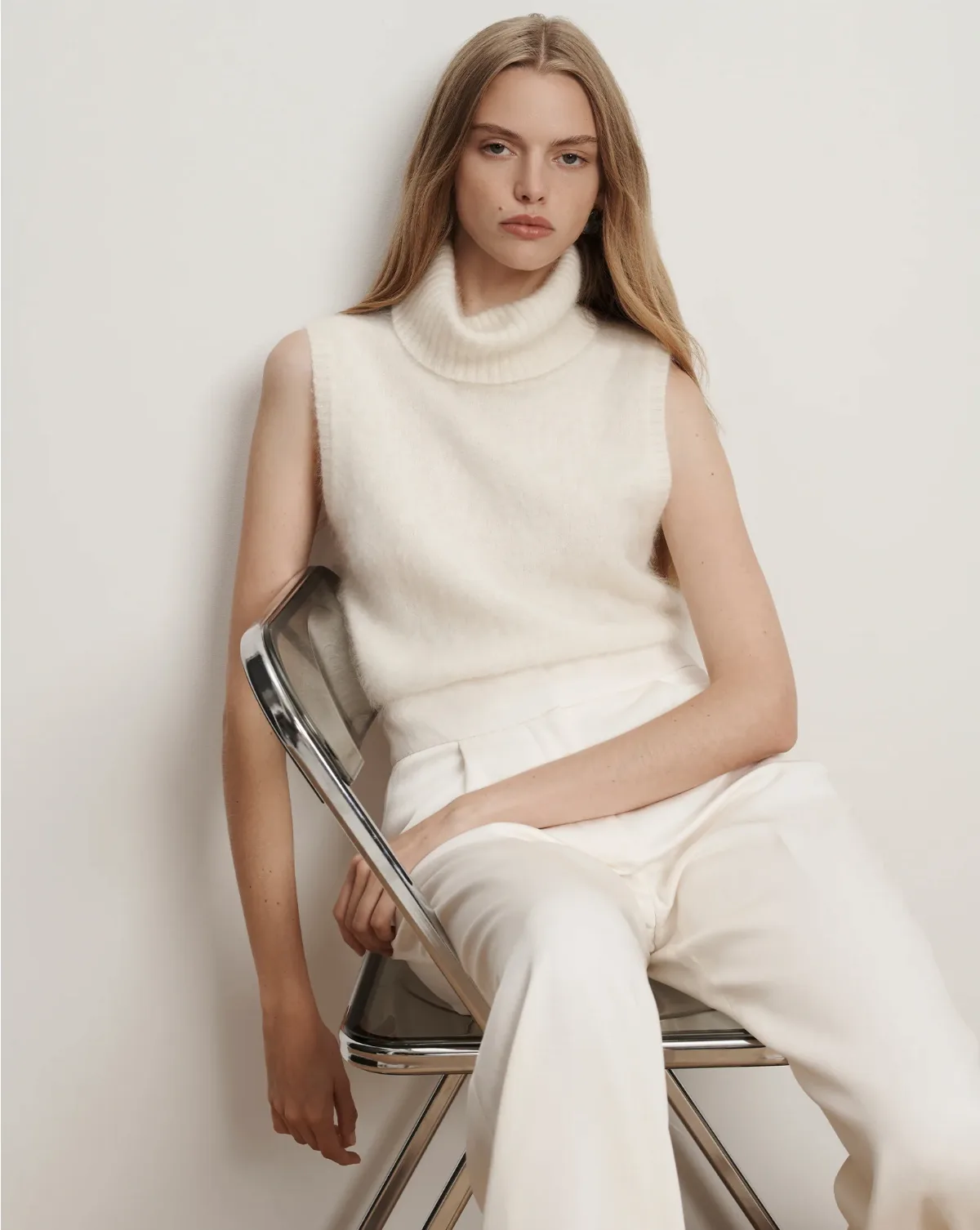 Mazzy Brushed Cashmere Sleeveless Sweater by Veronica Beard