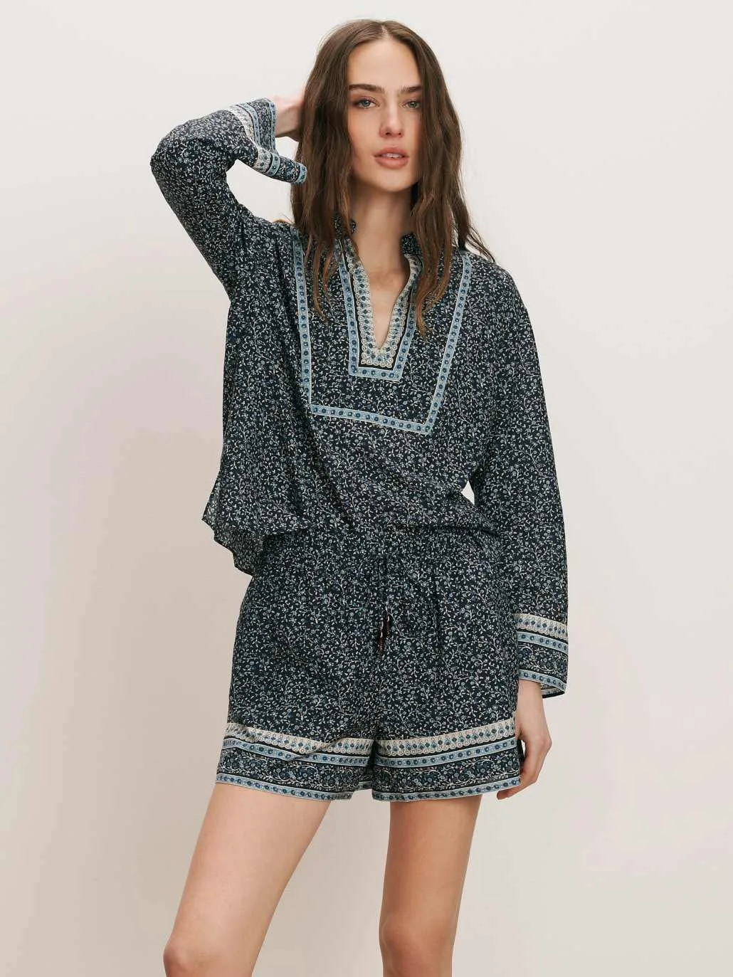 Vilvaldi Floral Short by Veronica Beard