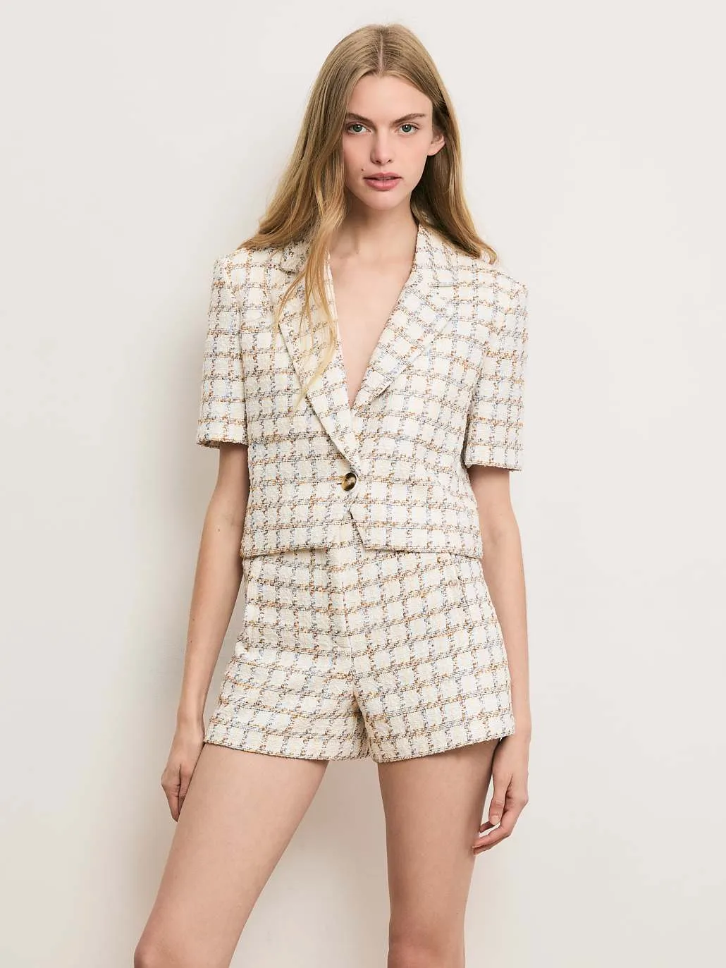 Jazmin Tweed Short