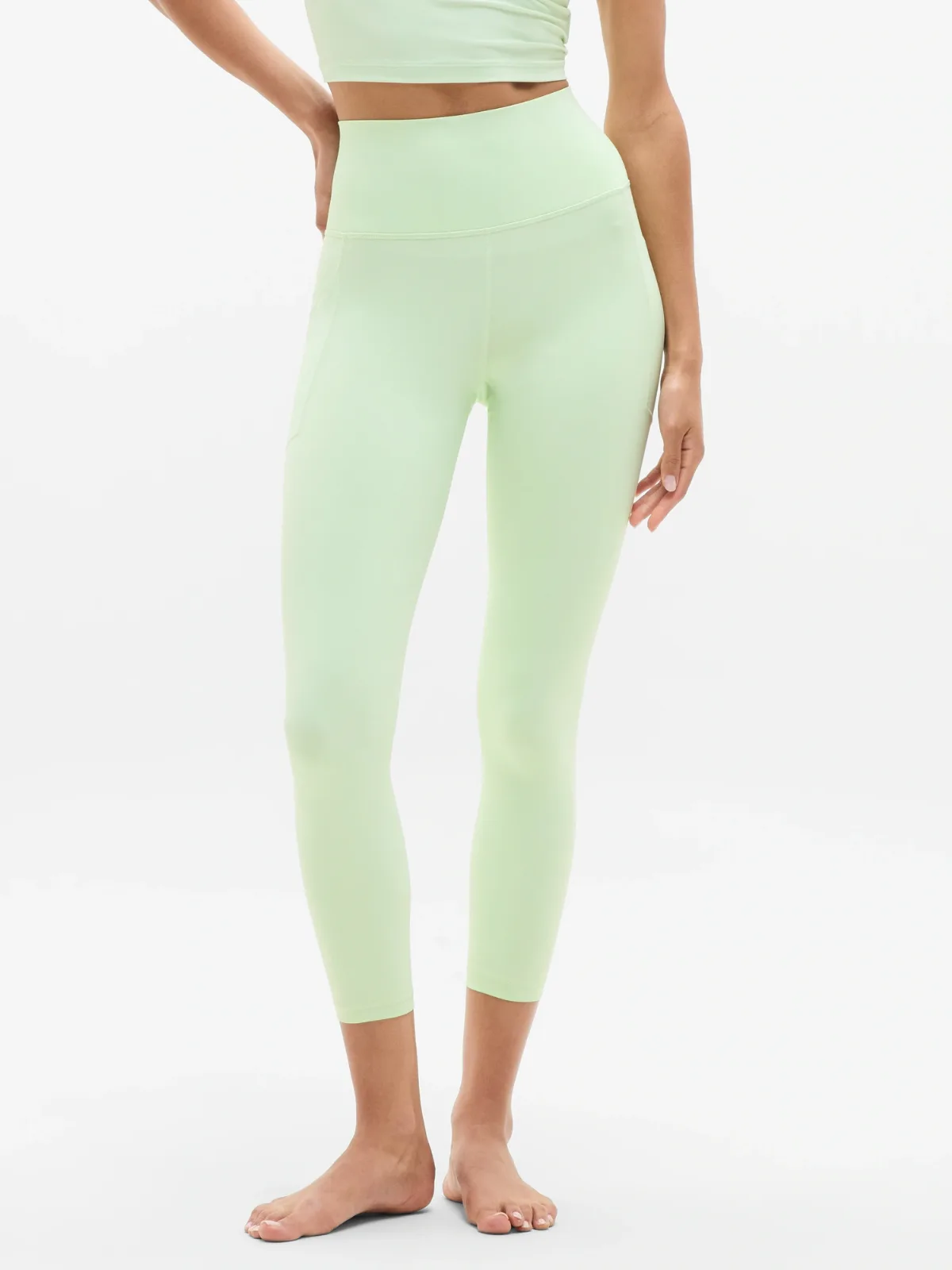 Salutation Stash High Rise 7/8 Legging by Athleta