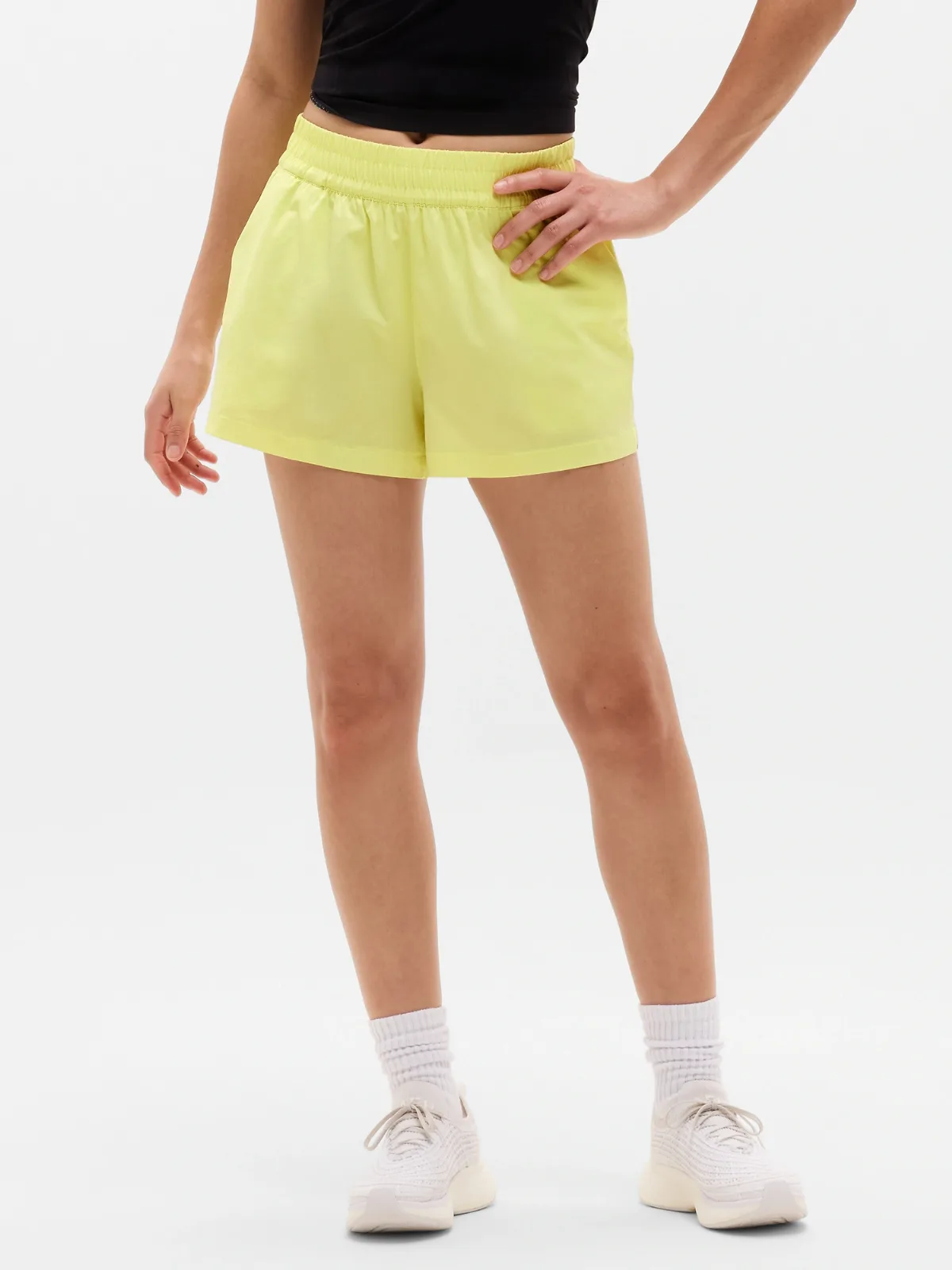 Weekender Mid Rise 3 Run Short