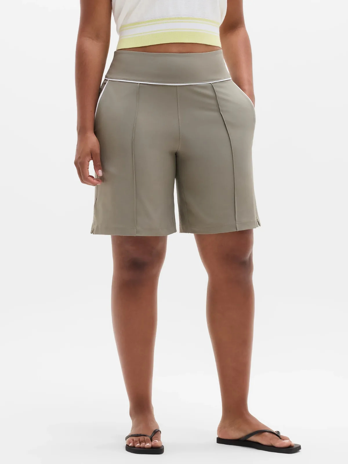 Tee Time Bermuda 9 Short by Athleta