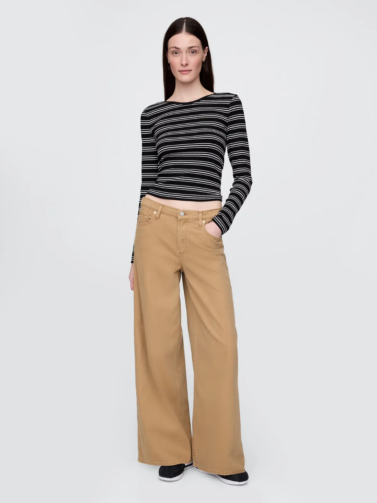 Mid Rise UltraSoft Baggy Jeans by Gap