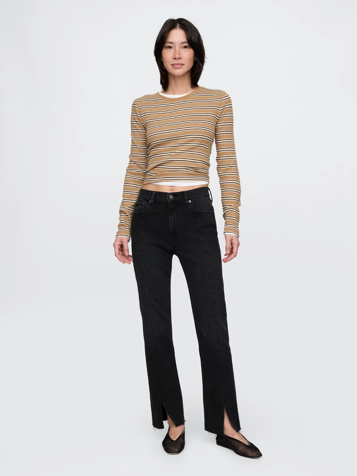 High Rise Split-Hem 90s Slim Straight Jeans by Gap
