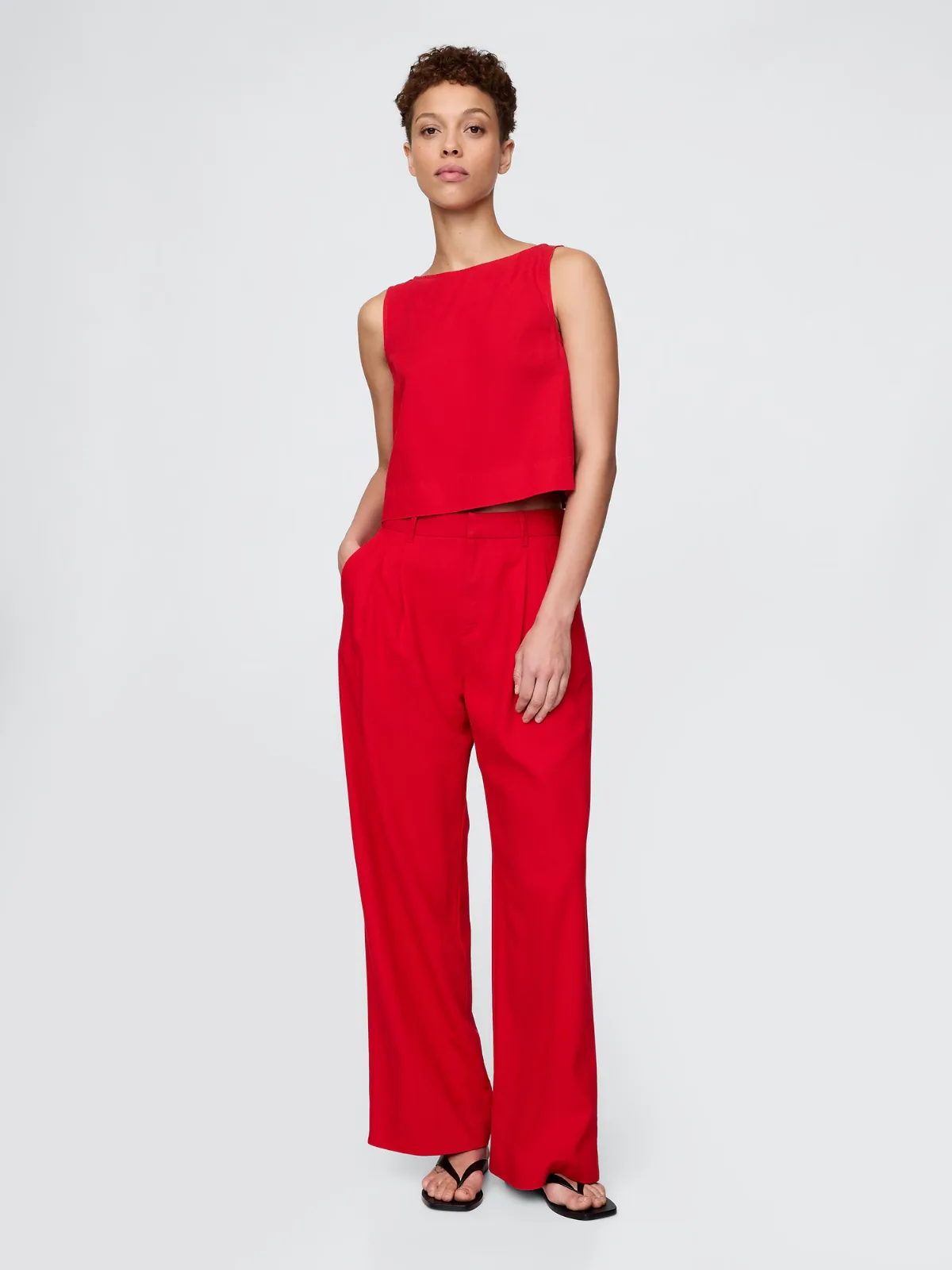 365 High Rise Linen-Blend Trousers by Gap
