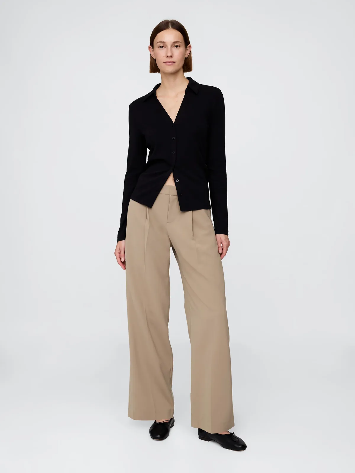 365 Low Rise Pleated Wide-Leg Trousers by Gap