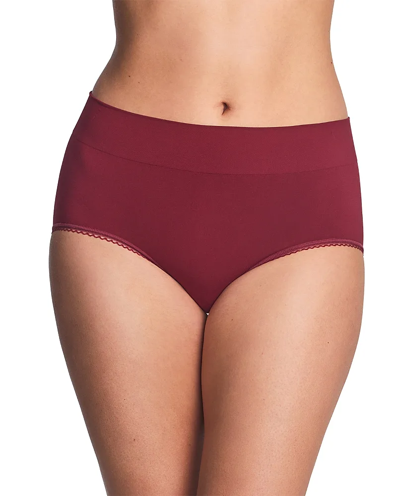Feeling Flexible Seamless Brief by Wacoal