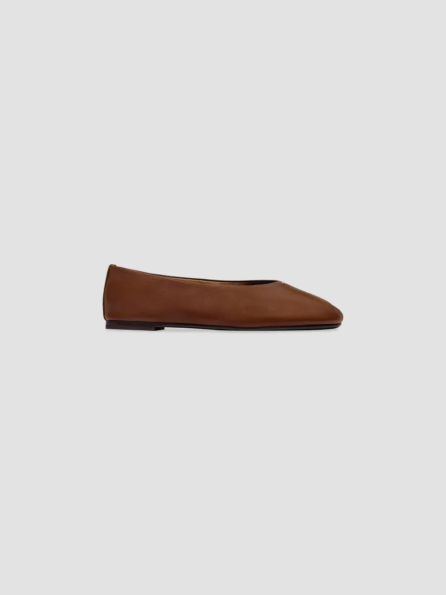 Meredith Ballet Flats