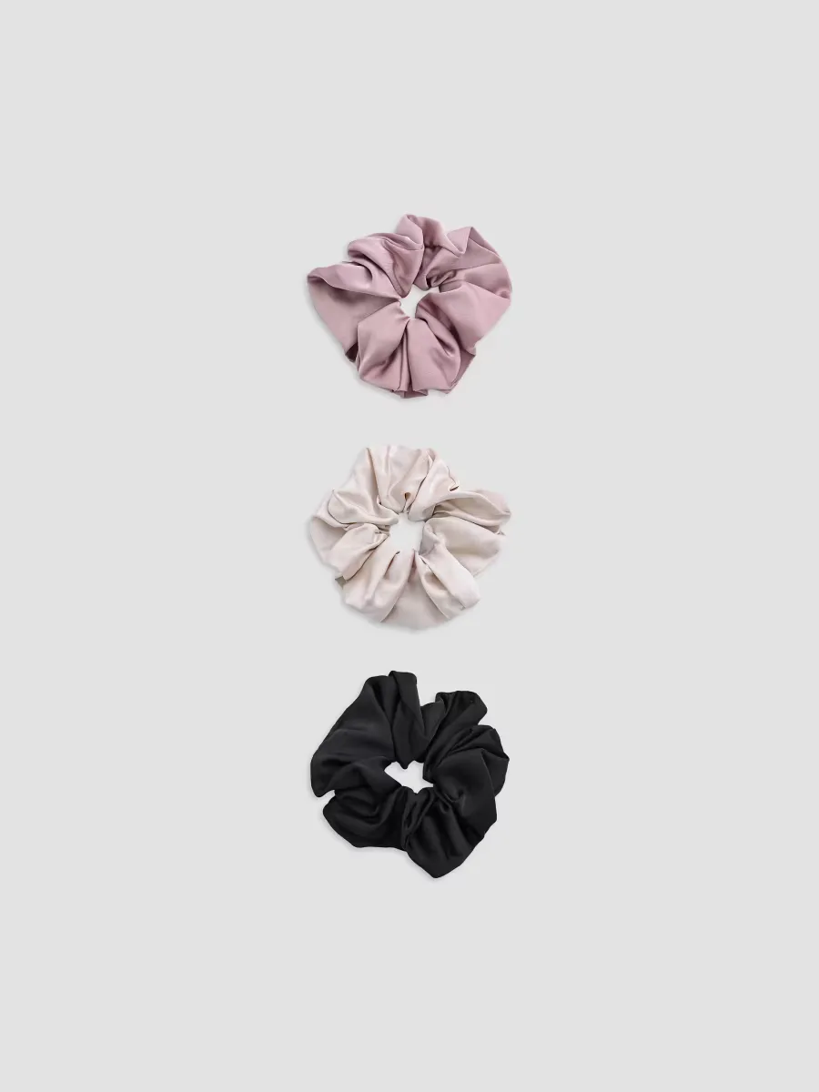 Gathered Scrunchie Set by Mimi Tutu