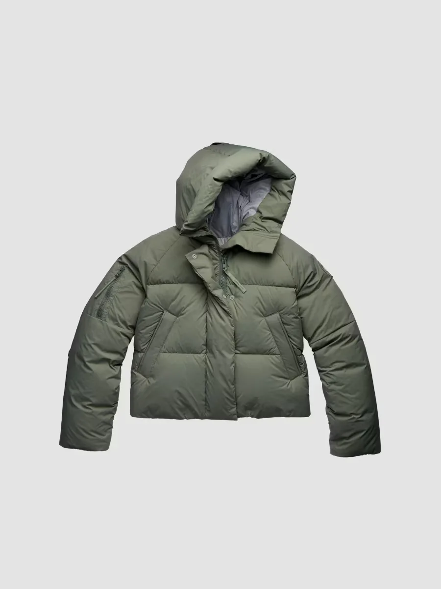 Chilliwack Hooded Puffer Jacket by Canada Goose