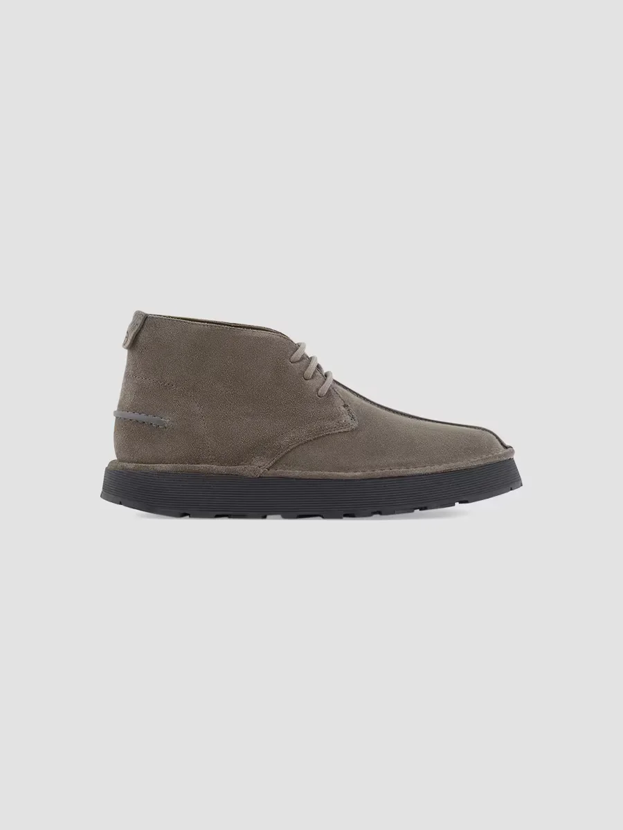 Giorgio Armani Suede Chukka Boots by Armani