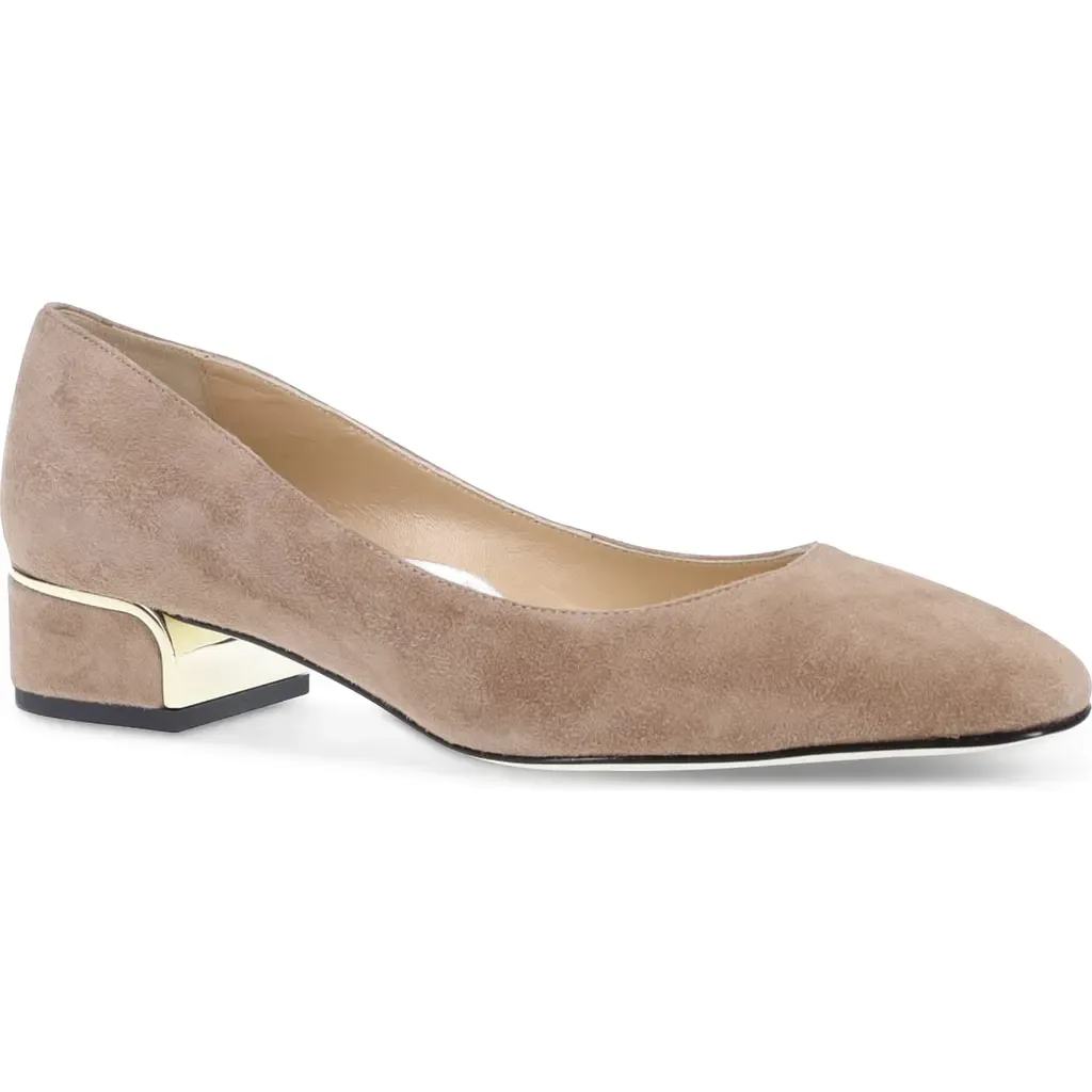 Elexia Pump by Ron White