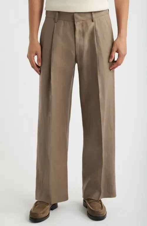 Kay 1454 Pleated Tapered Pants by NN07