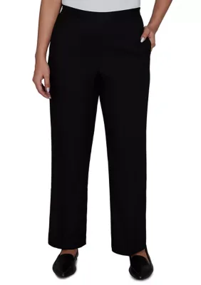 Dinner Theater Proportioned Short Pants