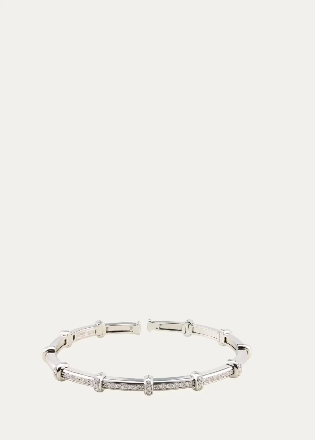 18K White Gold Diamond Spring Bracelet