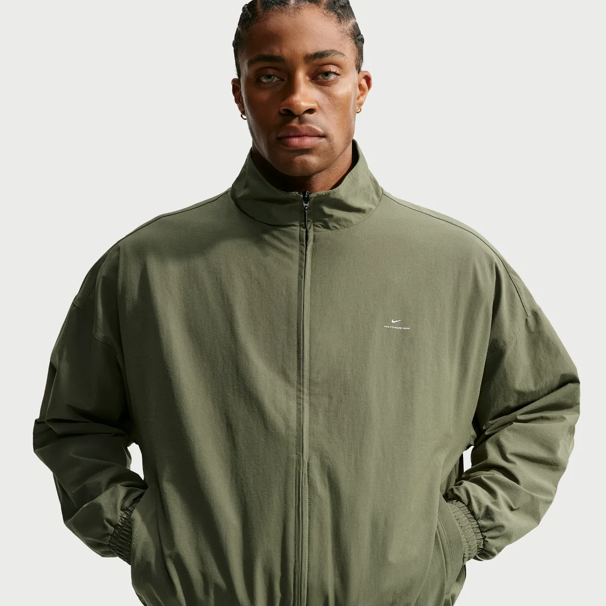 Standard Issue Dri-FIT Woven Basketball Jacket by Nike