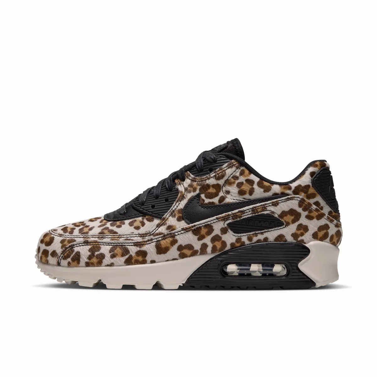 Air Max 90 LX Shoes by Nike