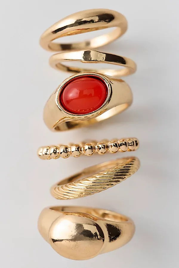 Thea Gold Metal Rings Set by Urban Outfitters