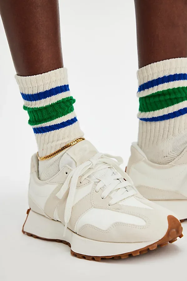327 Sneakers by New Balance