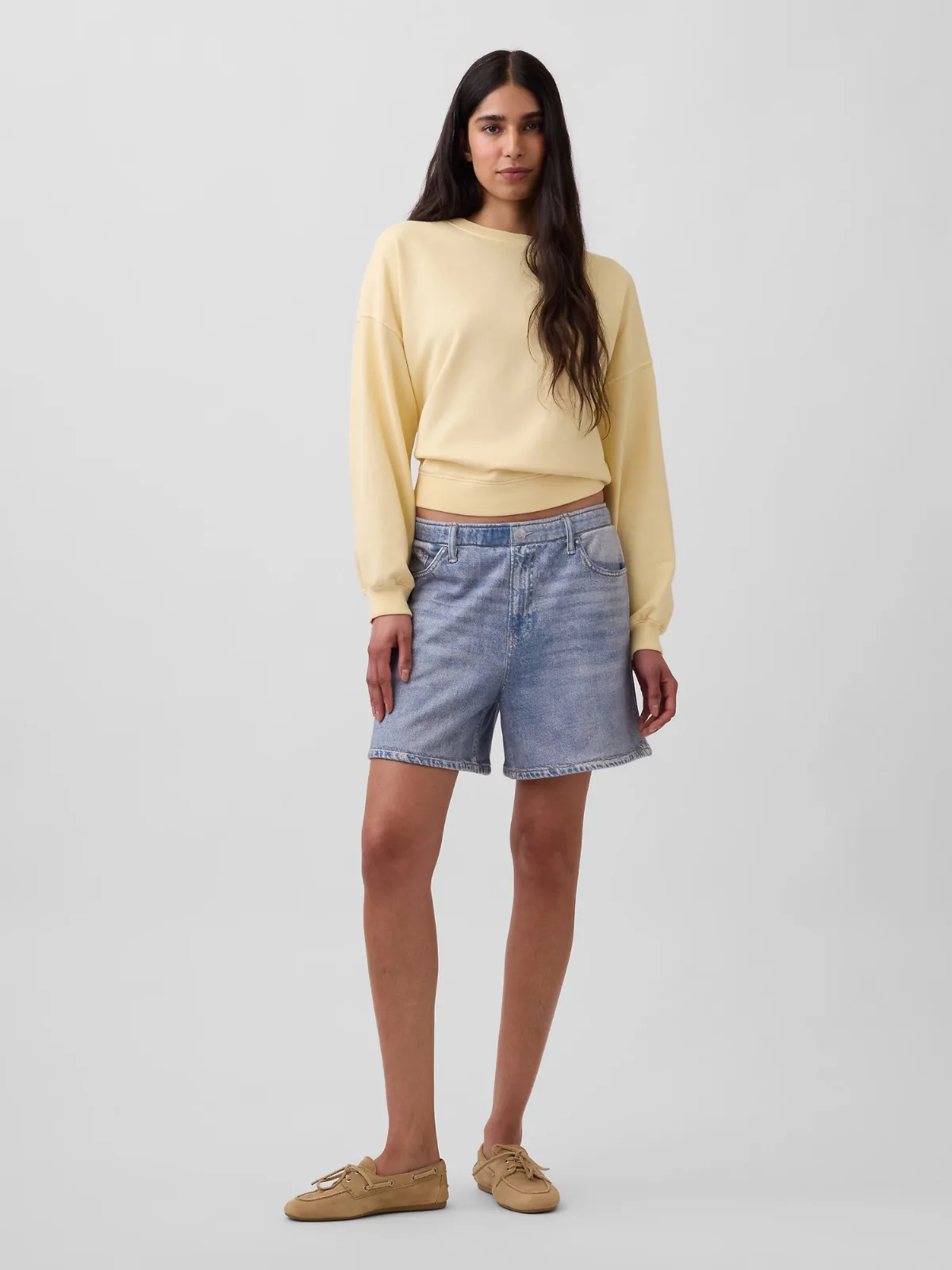 5" Mid Rise Printed Knit Denim Easy Shorts by Gap