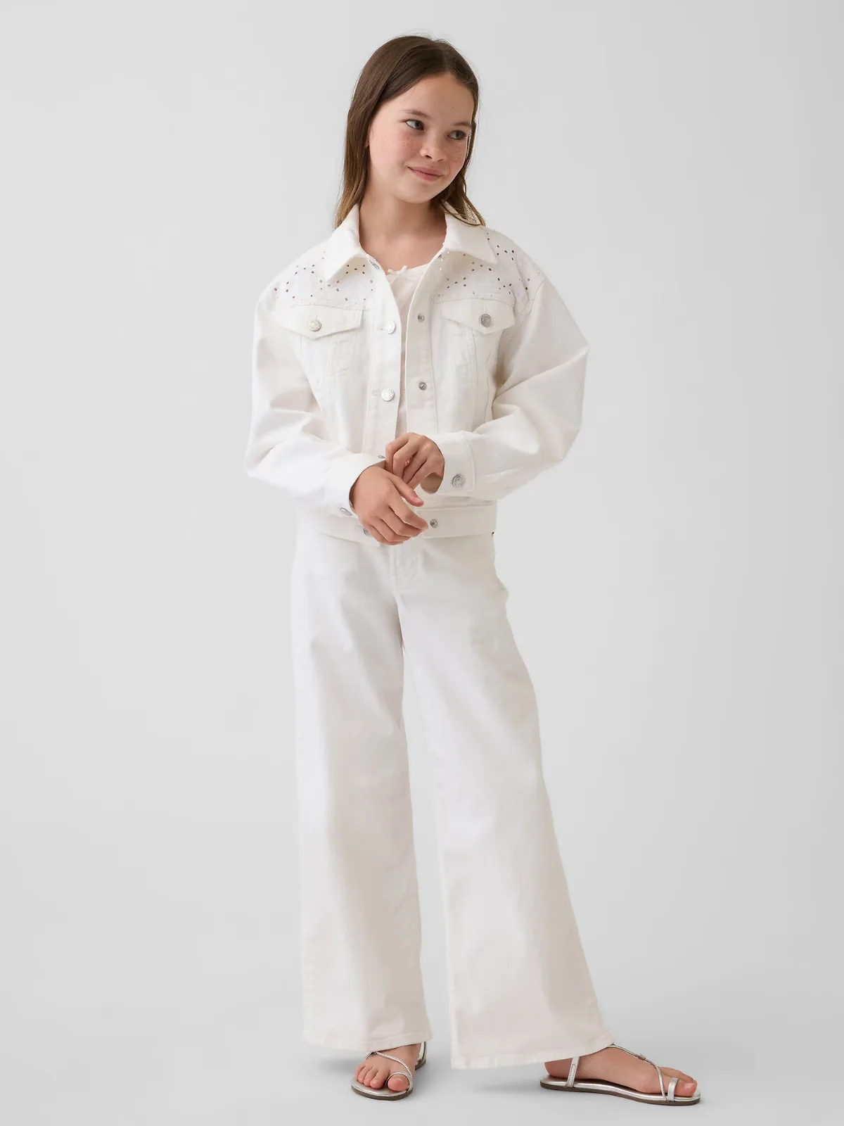 Low Rise Stride Wide-Leg Jeans by Gap