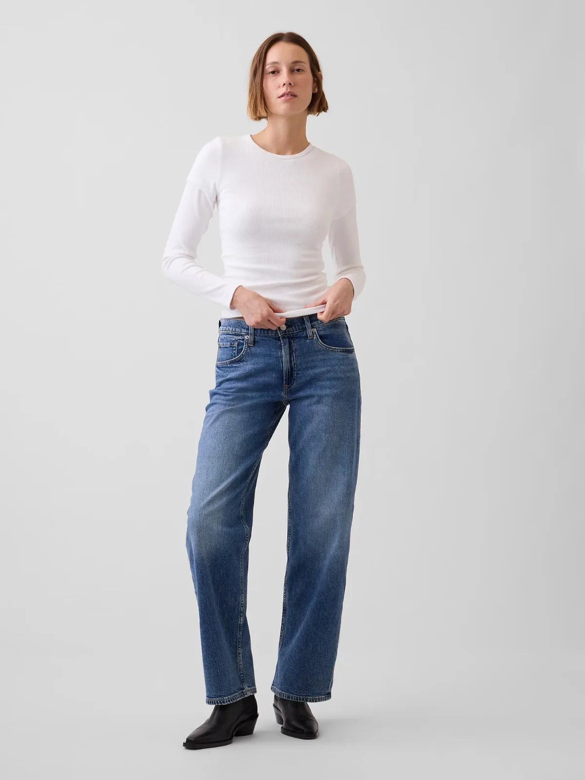 Low Rise 90s Loose Jeans