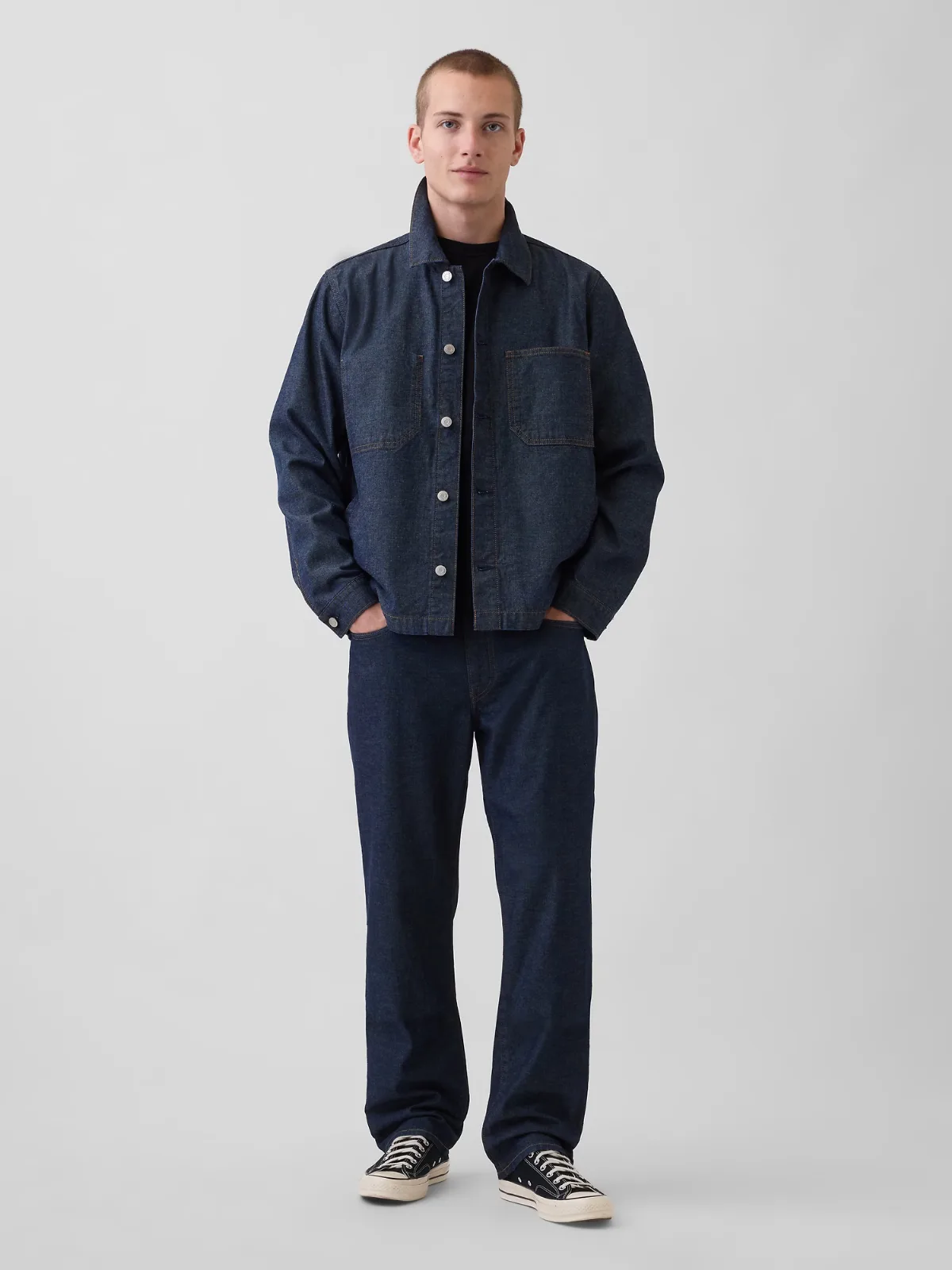 Relaxed Straight Jeans
