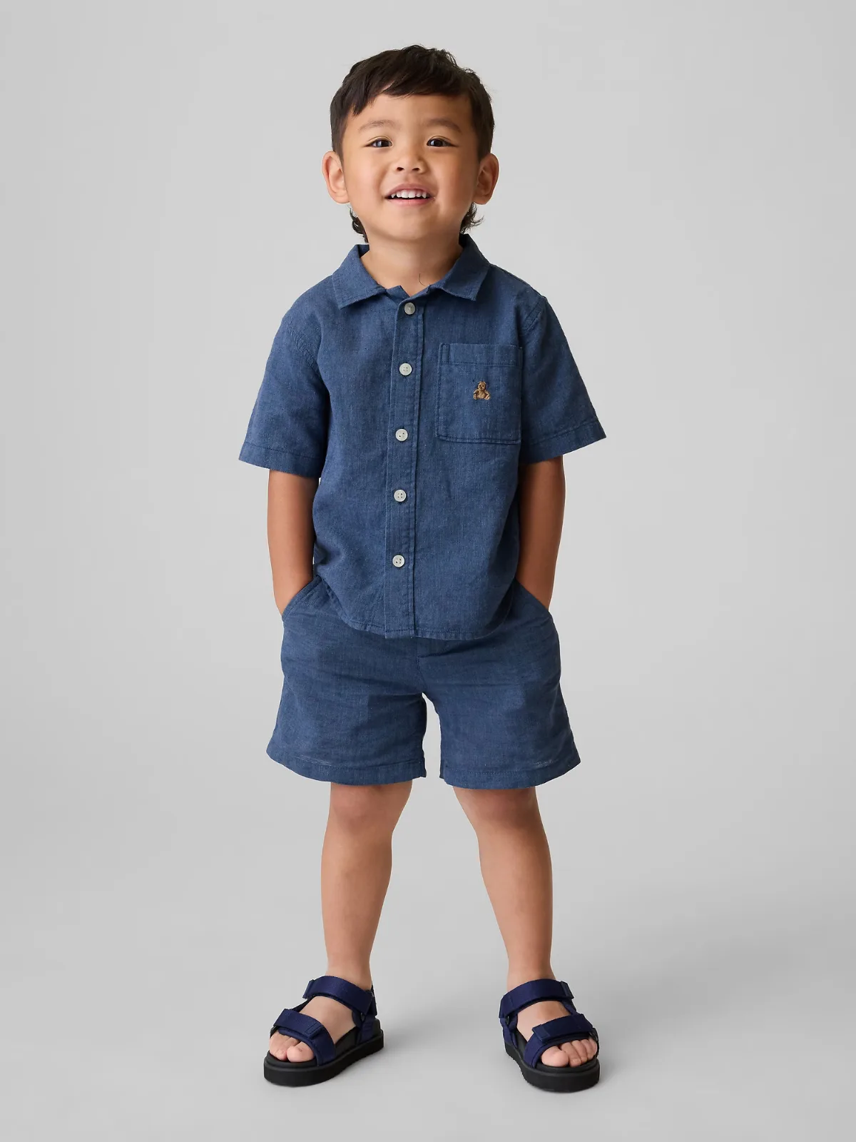 Linen-Cotton Shorts by Gap
