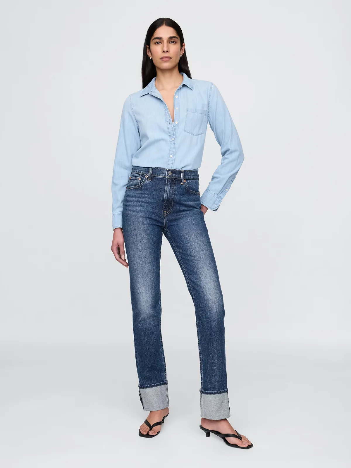 High Rise Cuffed 90s Slim Straight Jeans