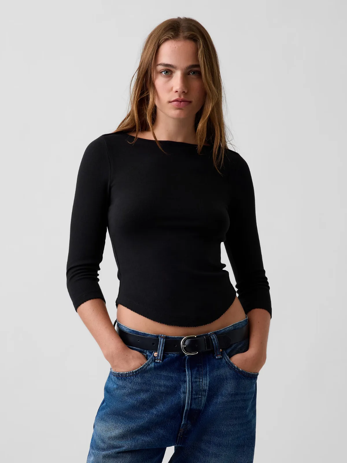 Modern Curved-Hem T-Shirt by Gap
