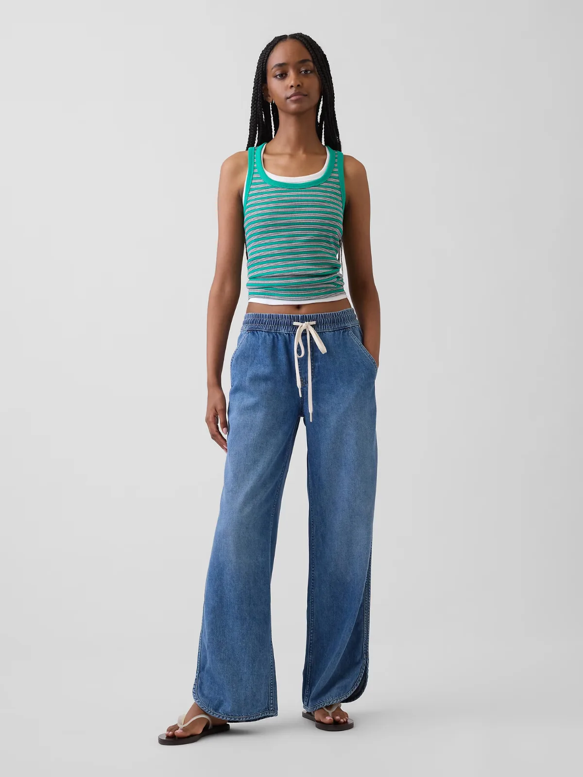 Low Rise UltraSoft 90s Loose Easy Dolphin-Hem Jeans by Gap