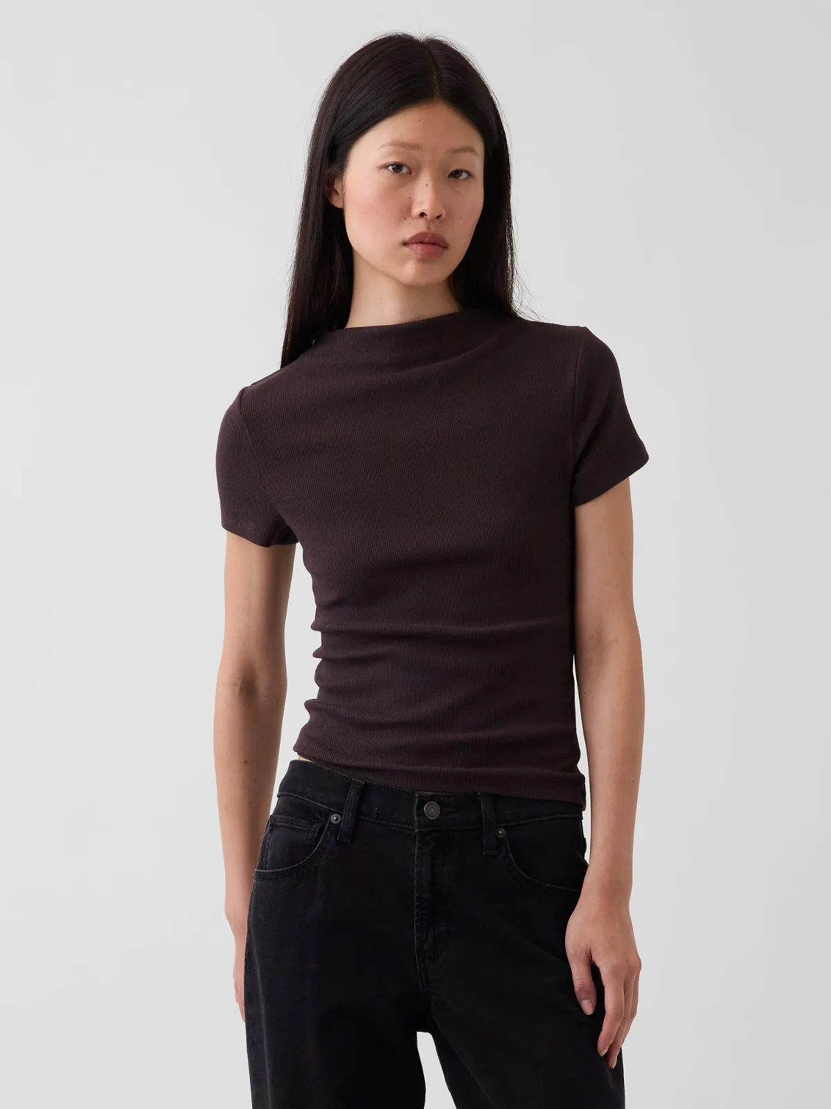Modern Rib Mockneck Crop T-Shirt by Gap