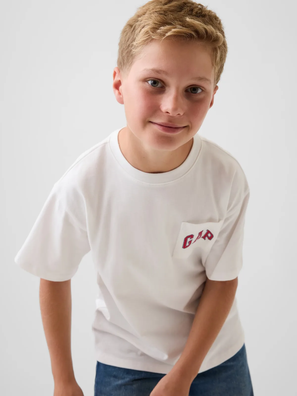 Heavyweight Relaxed Logo T-Shirt by Gap