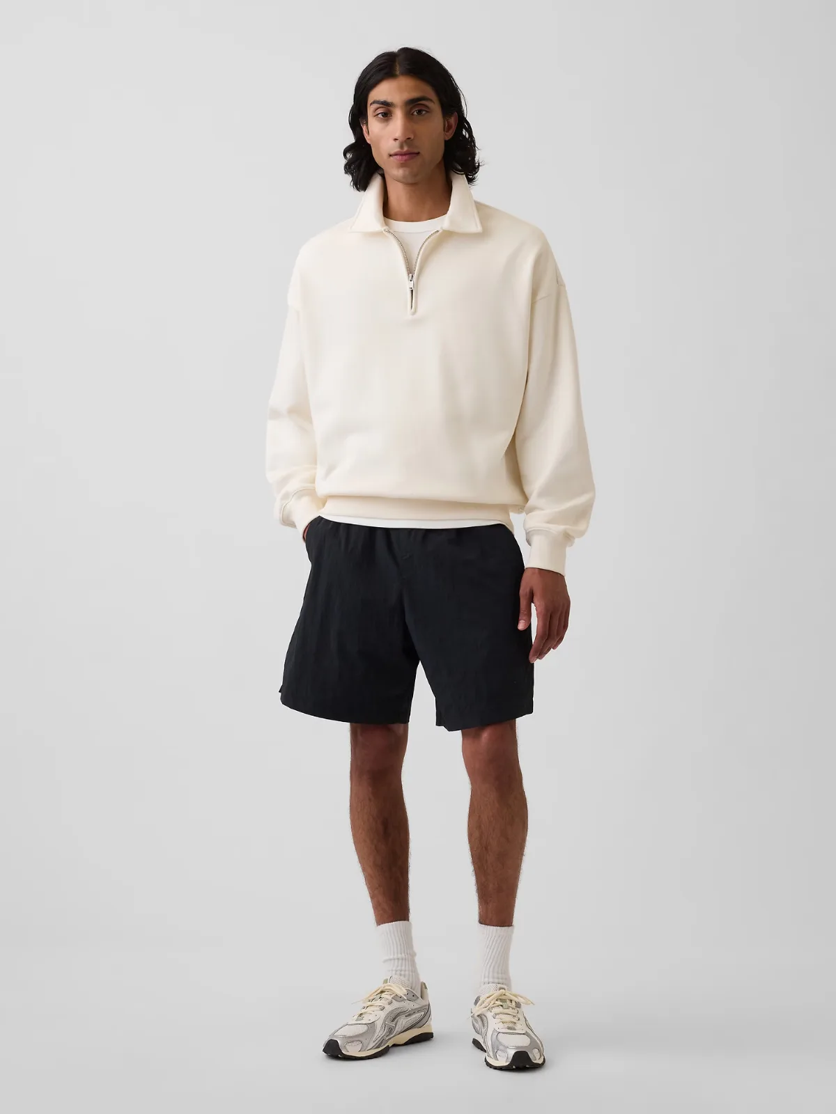 7.5 Hybrid Shorts by Gap